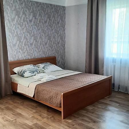 Guest House - Гостевой Частный Дом 드네프로페트로프스크 외부 사진